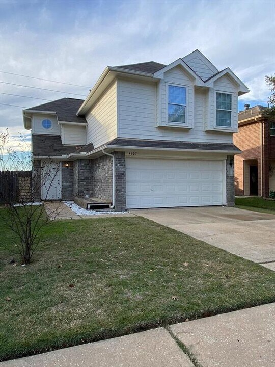 4627 Hawk Meadow Dr in Katy, TX - Building Photo