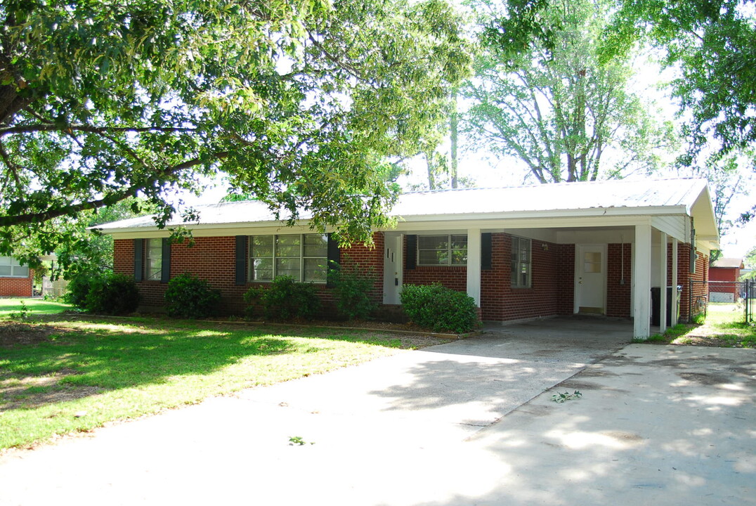 346 Rich Ave in Biloxi, MS - Building Photo