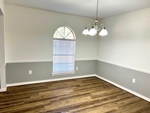 501 Huntleigh Way in Mobile, AL - Building Photo - Building Photo