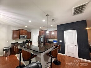 923 Rook Rd in Charlotte, NC - Building Photo - Building Photo