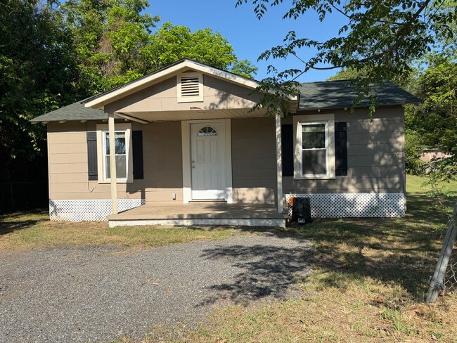 property at 159 Circle Dr