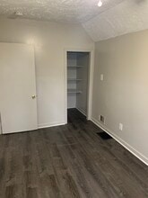 42 1/2 Alexander St, Unit 1 in Rochester, NY - Building Photo - Building Photo