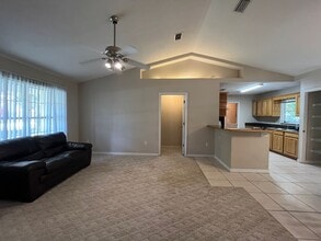 625 SW Beth Dr in Lake City, FL - Building Photo - Building Photo