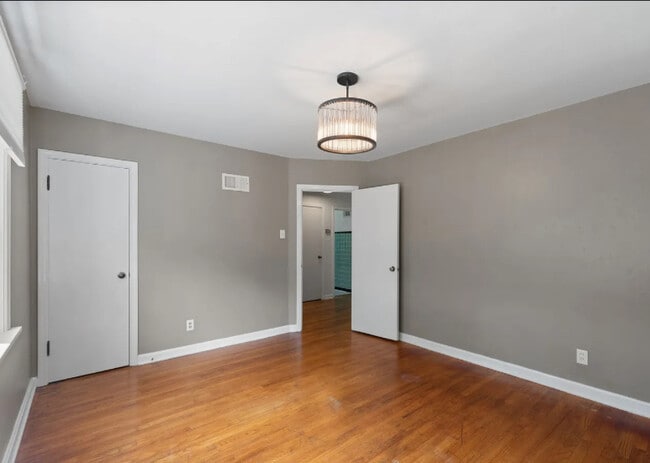 property at 7126 Amherst Ave