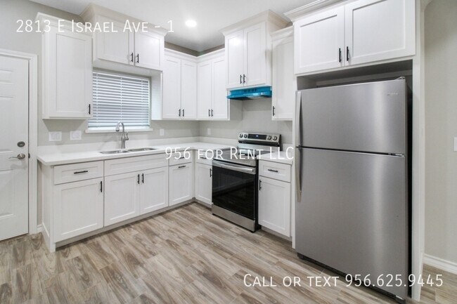 2813 E Israel Ave in Alton, TX - Building Photo - Building Photo