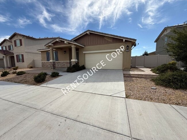 45016 Marbella St in Lancaster, CA - Building Photo - Building Photo