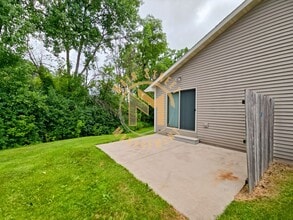 352 Tony Ln in Howard, WI - Building Photo - Building Photo