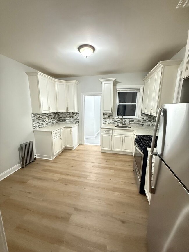 125 Chester St in Mount Vernon, NY - Building Photo - Building Photo