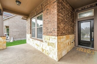 31778 Twin Timbers Ln in Spring, TX - Building Photo - Building Photo