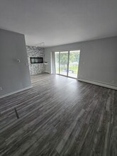 Harris Apartments in Belleville, MI - Building Photo - Building Photo