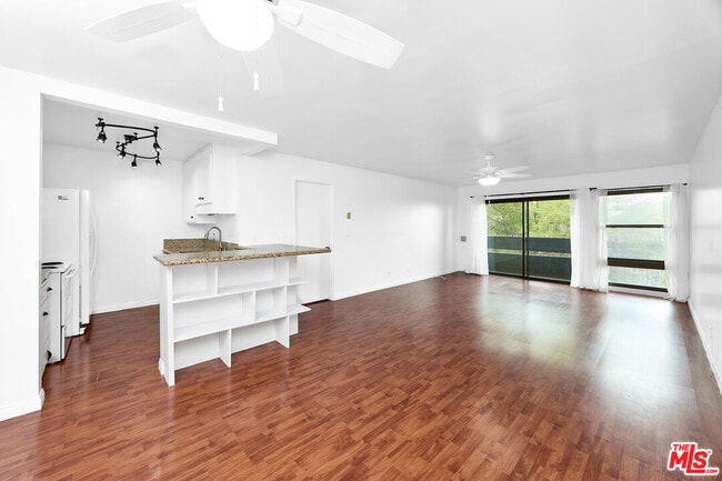 property at 7777 W 91st St
