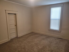 743 S Fort Ave in Springfield, MO - Building Photo - Building Photo