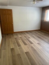 8285 Archer Ave in Willow Springs, IL - Building Photo - Building Photo