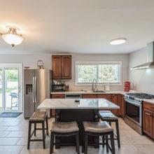 202 Lake Hills Rd in Michigan City, IN - Foto de edificio - Building Photo