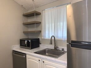 3430 I St NE in Auburn, WA - Building Photo - Building Photo