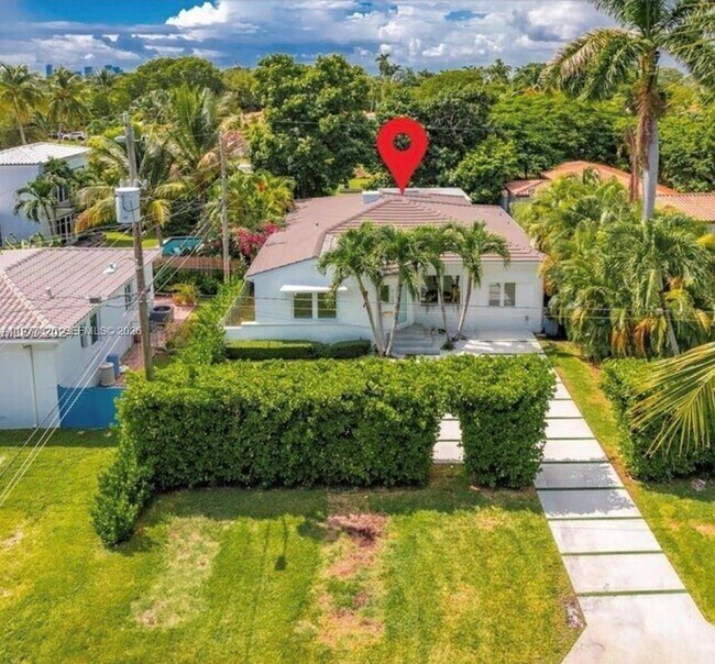 5120 Cherokee Ave in Miami Beach, FL - Building Photo - Building Photo