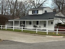 2829 Batavia Ct in Westland, MI - Building Photo