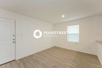 1318 Kiskadee Wy in San Antonio, TX - Building Photo - Building Photo