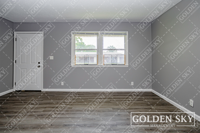 111 S Keystone Cir in Muncie, IN - Building Photo - Building Photo