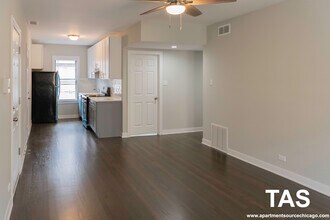 1954 W Wilson Ave in Chicago, IL - Building Photo - Building Photo