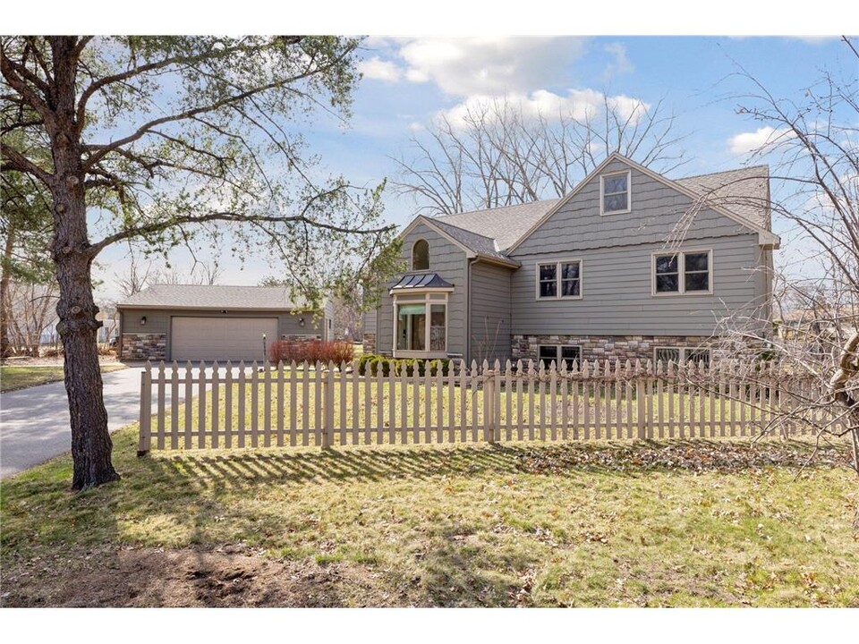 1707 Eugene St in White Bear Lake, MN - Building Photo