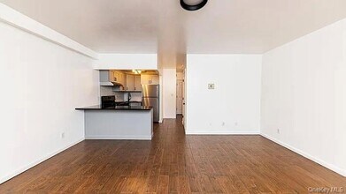1319 Gates Ave in Brooklyn, NY - Building Photo - Building Photo