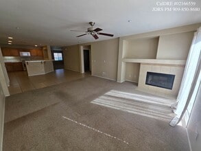16185 Stoneridge Ln in Fontana, CA - Building Photo - Building Photo