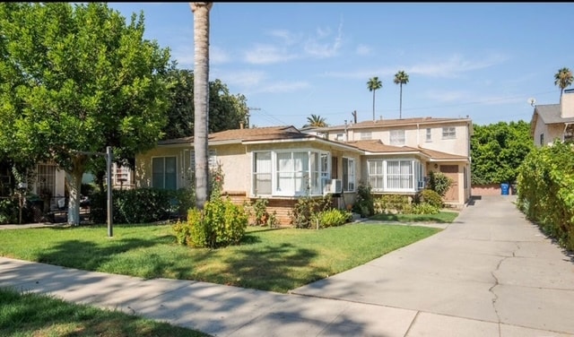 14435 Califa St, Unit 14435