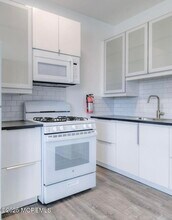 109 McCabe Ave in Bradley Beach, NJ - Building Photo - Building Photo