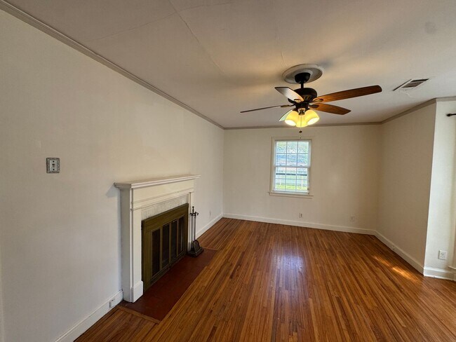 2530 Girard St in Montgomery, AL - Building Photo - Building Photo