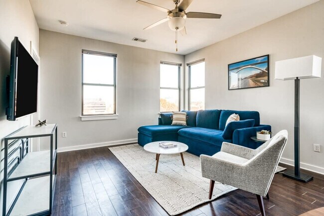 1016 18th Ave S in Nashville, TN - Building Photo - Building Photo