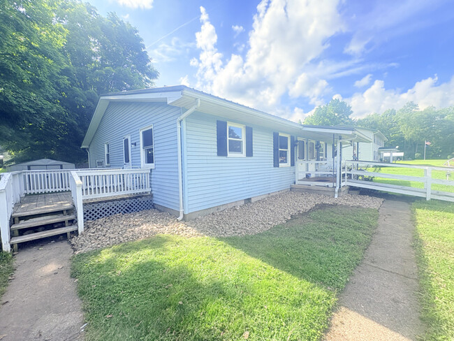 property at 142 Little St
