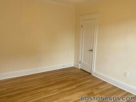 20 Chauncy St, Unit 16 in Cambridge, MA - Building Photo