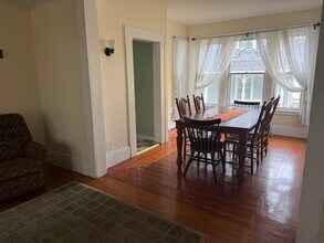 72 Pawling Ave in Troy, NY - Building Photo - Building Photo