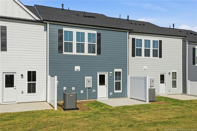 1952 Dapple Dr in Fuquay Varina, NC - Building Photo - Building Photo