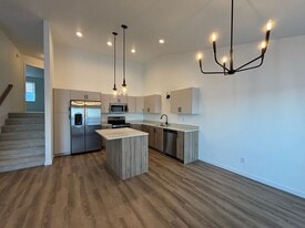 7207 30th St S in Fargo, ND - Building Photo