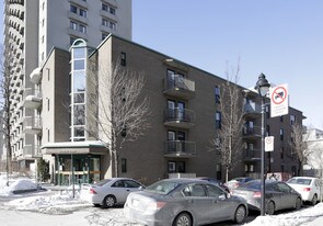 965 René-Lévesque E in Montréal, QC - Building Photo
