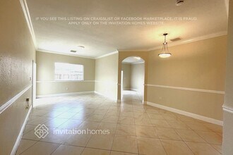 13163 SW 256th St in Homestead, FL - Foto de edificio - Building Photo