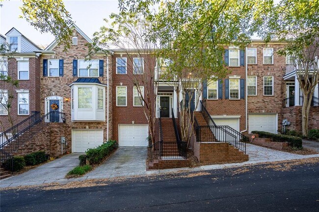 property at 424 Tioram Ln SE