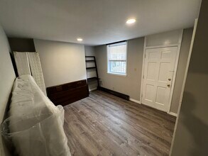 714 Chadwick S St, Unit A in Philadelphia, PA - Foto de edificio - Building Photo