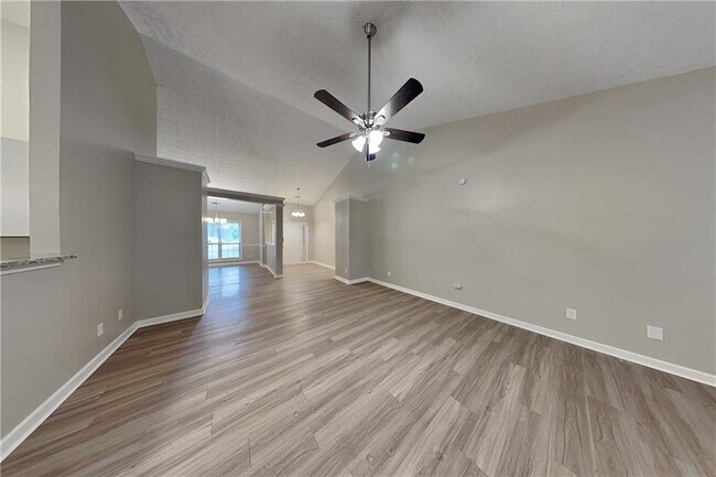 131 Trellis Ct in Acworth, GA - Building Photo - Building Photo