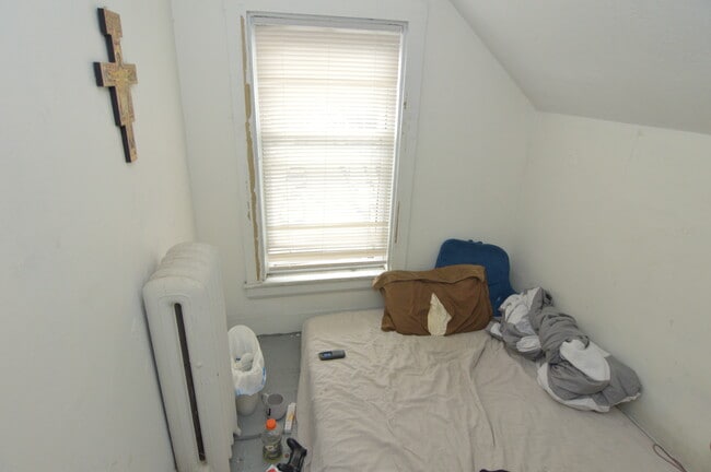 32 Linden St in Boston, MA - Building Photo - Building Photo