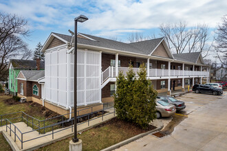 Spicer Terrace in Akron, OH - Building Photo - Primary Photo