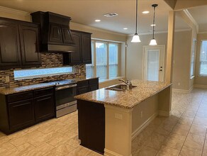 1006 Jamal Dr in Euless, TX - Building Photo - Building Photo