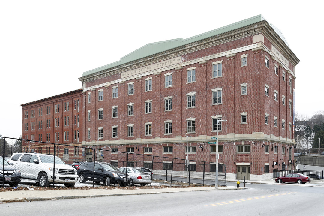 Oliver Lofts in Boston, MA - Building Photo