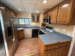 16 Whittier Rd in Natick, MA - Building Photo - Building Photo