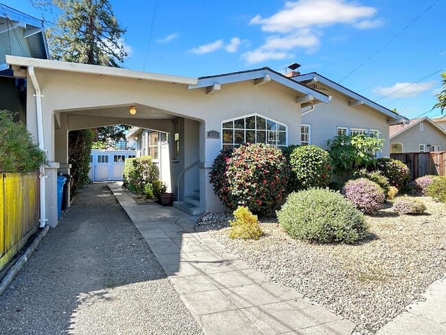 property at 811 Highland Ave