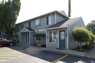 New Heritage Apartments in Albany, OR - Building Photo - Building Photo