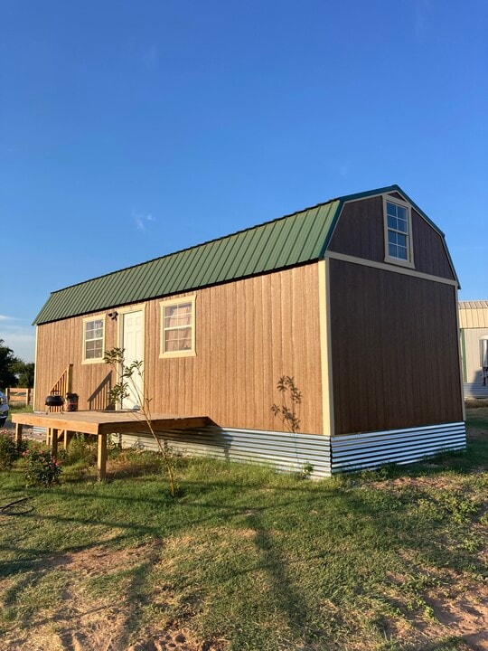 7778 FM 3025 in Stephenville, TX - Building Photo
