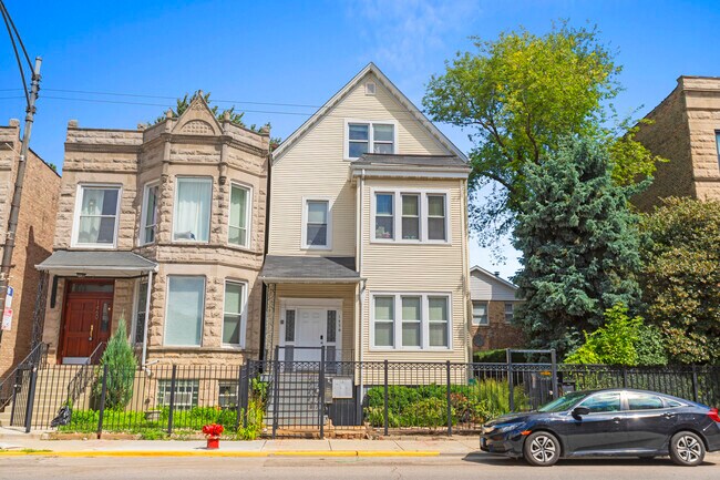 1456 W Irving Park Rd, Unit # 03